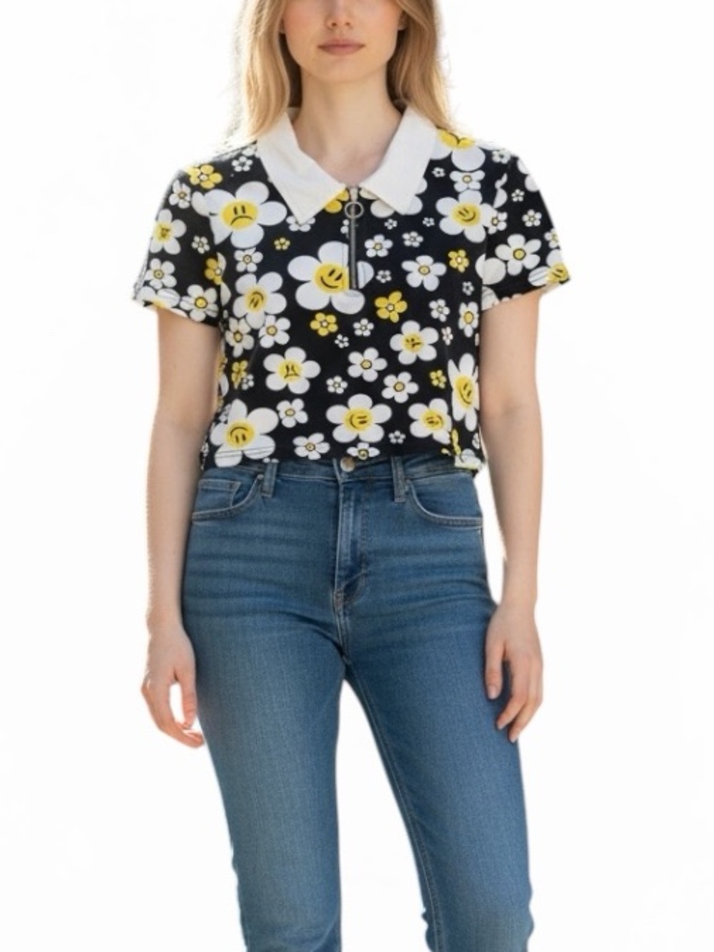 Current Mood Smiley Face Daisy Print Crop Top